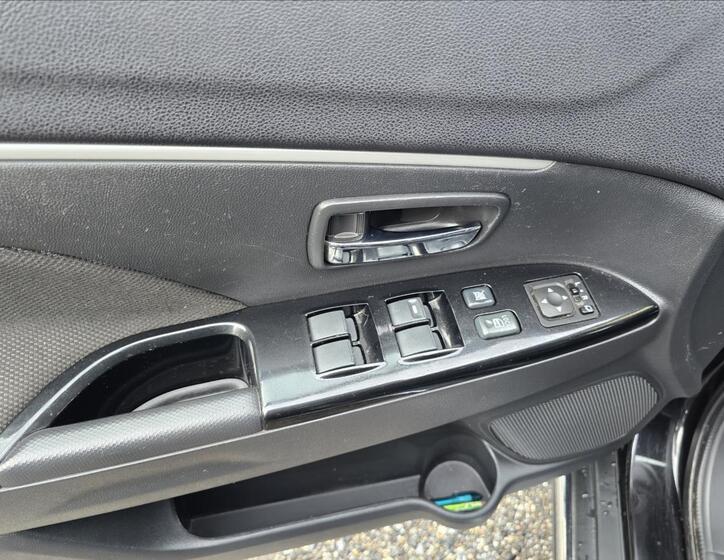 Citroën C4 Aircross 10