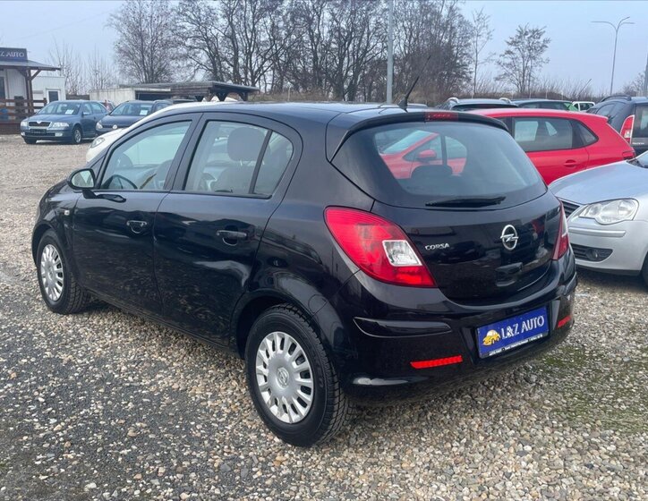 Opel Corsa Hatchback 1,2 l 63 kw