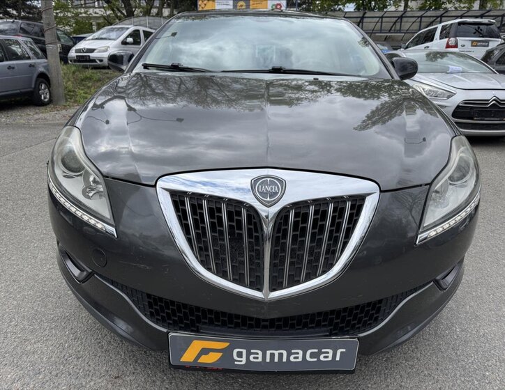 Lancia Delta Hatchback 2,0 l 121 kw