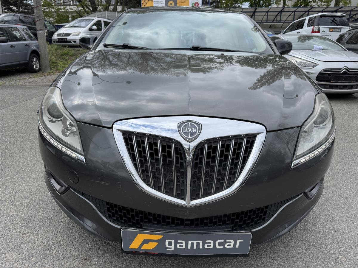 Lancia Delta Hatchback 2,0 l 121 kw