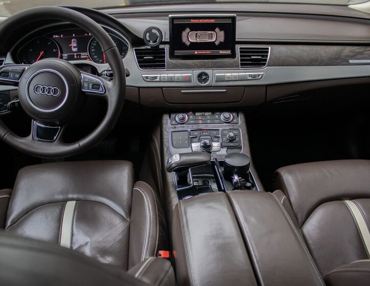 Audi A8 Sedan 3,0 l 184 kw