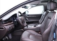 Maserati Quattroporte Sedan 3,0 l 316 kw