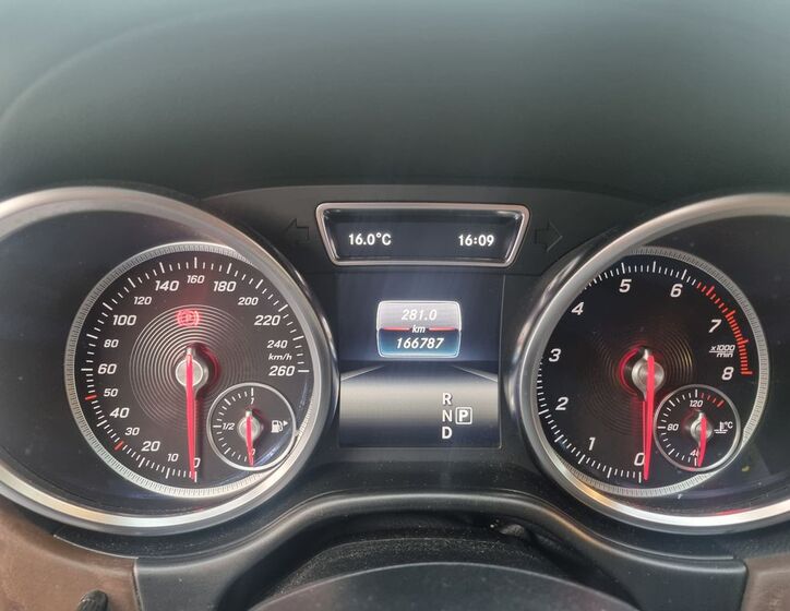 Mercedes-Benz GLE 12