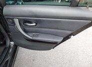 BMW Řada 3 Kombi 3,0 l 180 kw