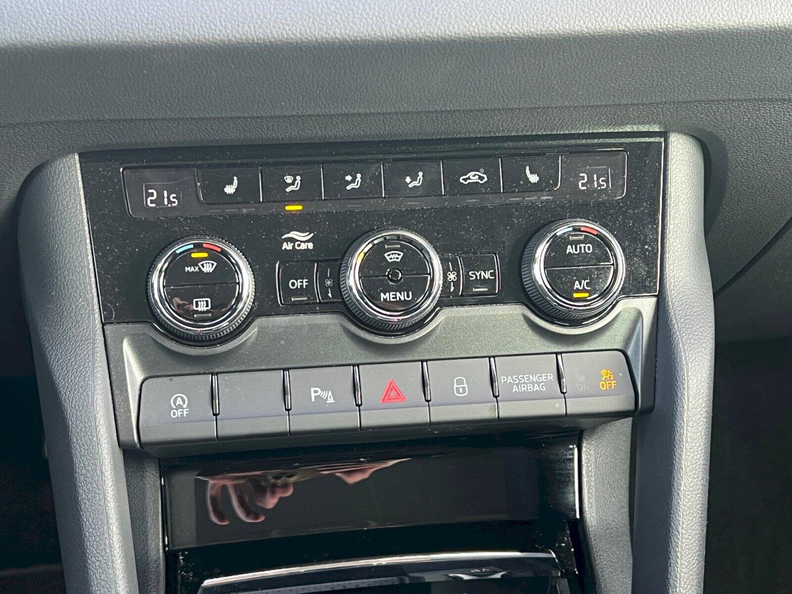 Škoda Karoq SUV 1,5 l 110 kw