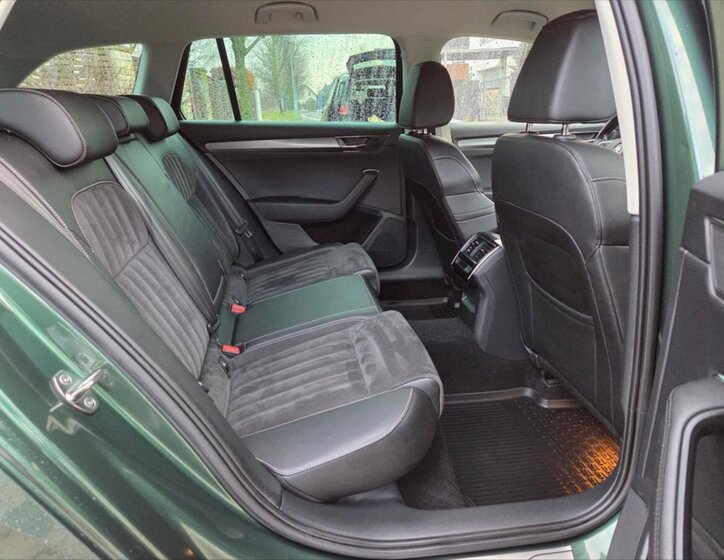Škoda Superb Kombi 2,0 l 110 kw