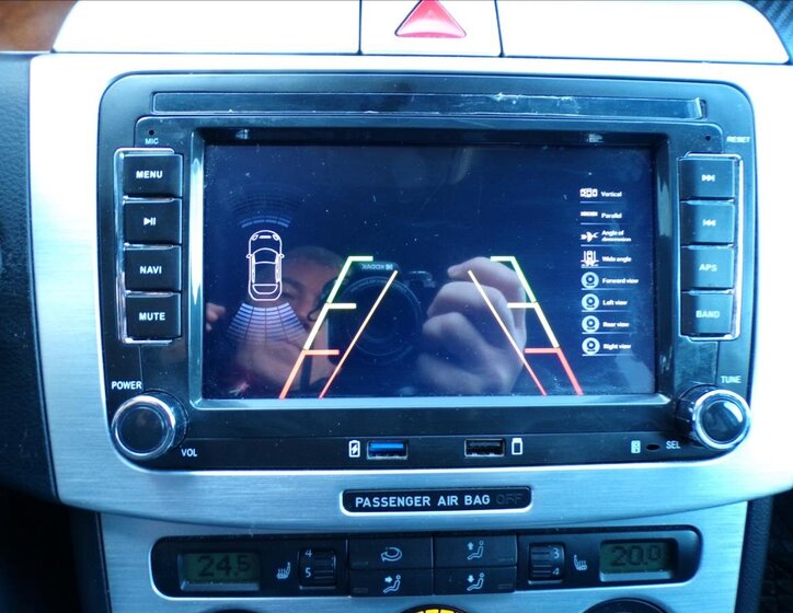 Volkswagen Passat Sedan / Limuzína 2,0 l 103 kw