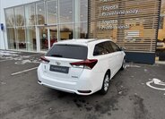 Toyota Auris Kombi 1,6 l 97 kw