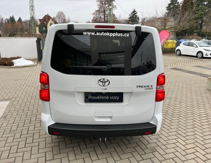 Toyota ProAce Verso 5