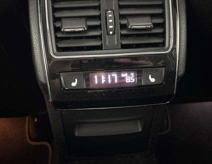 Škoda Superb Kombi 2,0 l 140 kw