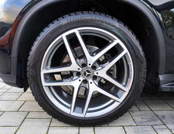 Mercedes-Benz GLE 16