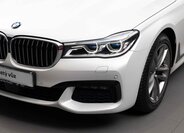 BMW Řada 7 Sedan 4,4 l 330 kw