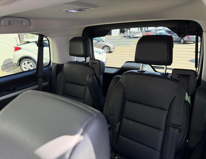 Toyota ProAce Verso 11