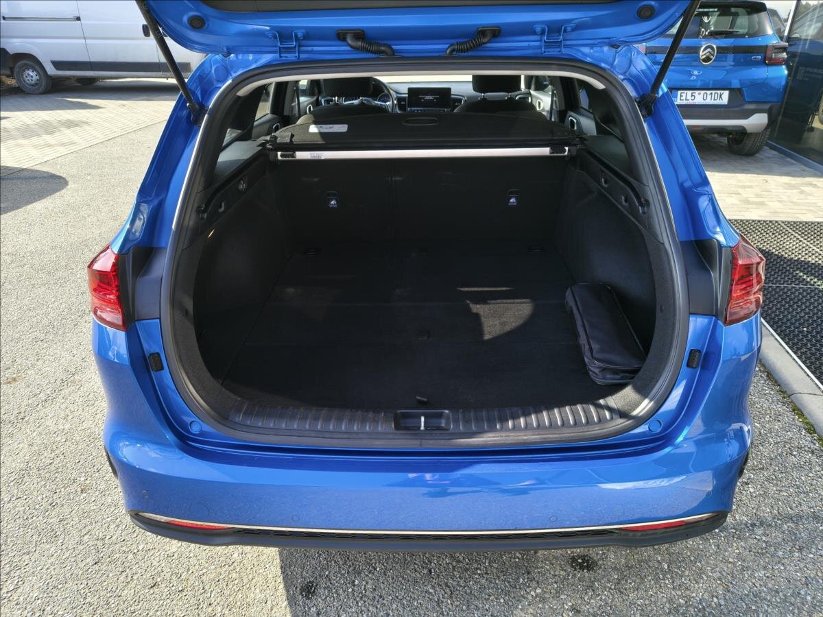 KIA Ceed Kombi 1,5 l 117 kw