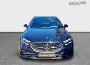 Mercedes-Benz Třídy E 8