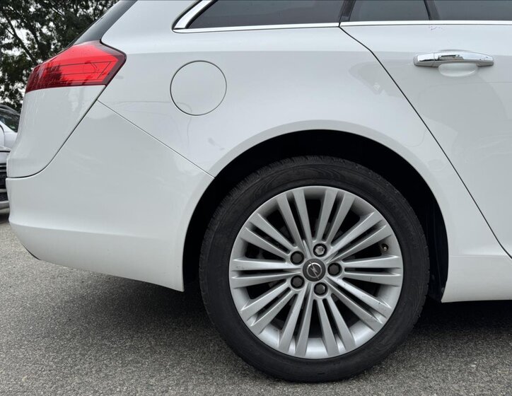 Opel Insignia 21