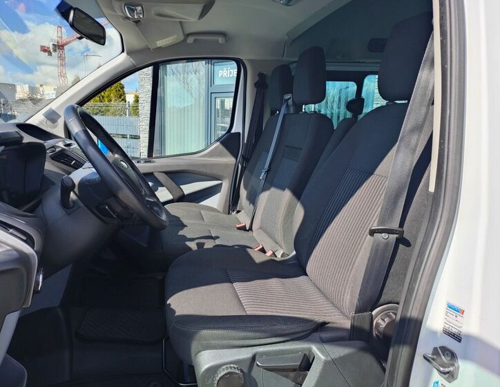 Ford Transit Custom VAN / Minibus 2,2 l 114 kw