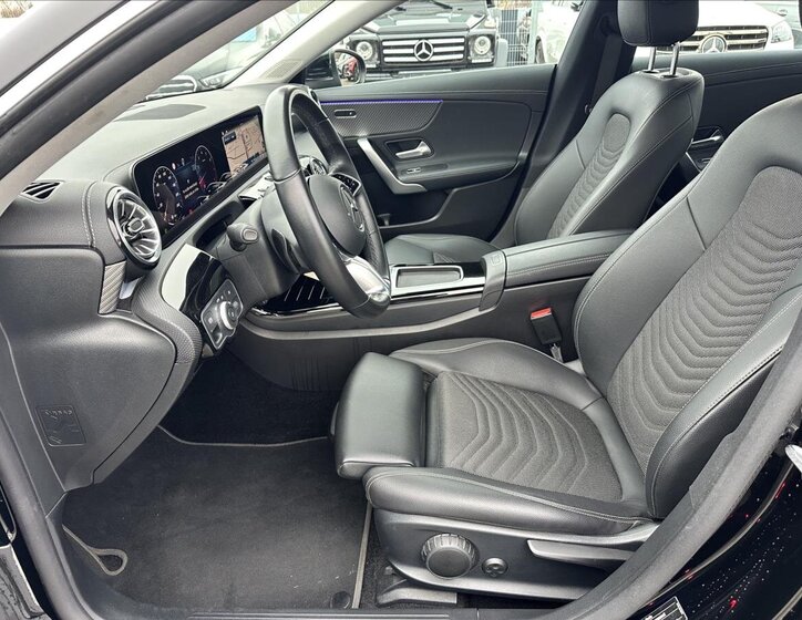 Mercedes-Benz CLA Sedan 1,3 l 120 kw