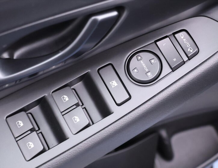 Hyundai i30 Hatchback 2,0 l 206 kw