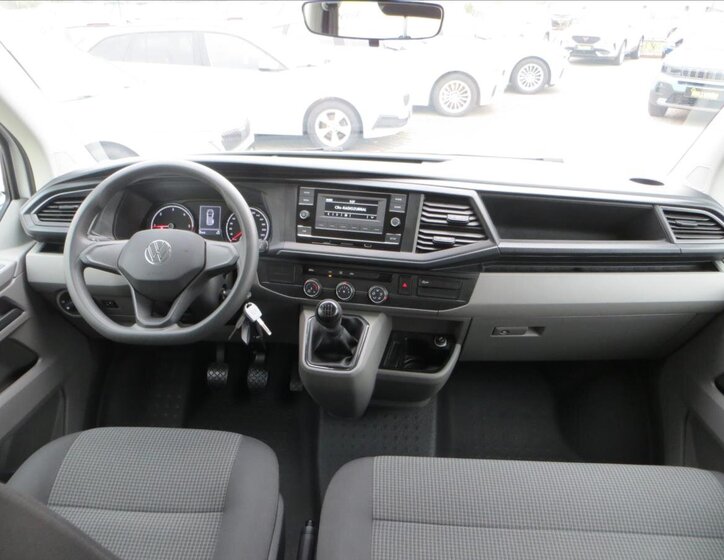 Volkswagen Transporter Kombi 2,0 l 110 kw