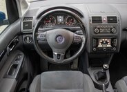 Volkswagen Touran 23