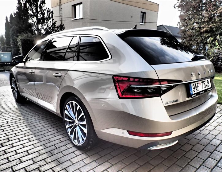 Škoda Superb Kombi 2,0 l 147 kw