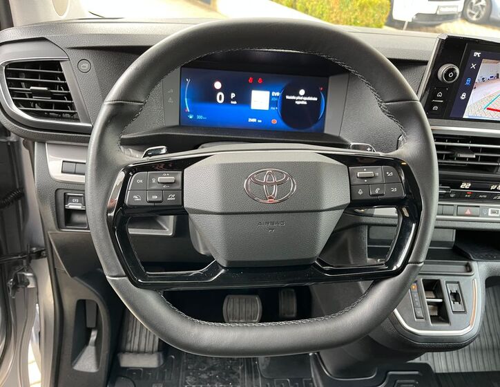 Toyota ProAce Verso 21