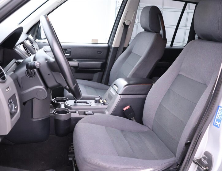 Land Rover Discovery SUV / Terénní 2,7 l 140 kw