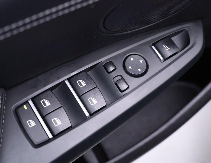 BMW X3 SUV 2,0 l 140 kw