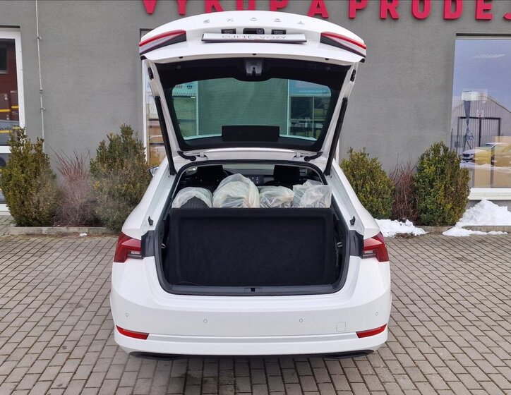 Škoda Octavia Sedan 1,5 l 110 kw