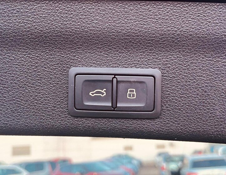 Audi A6 Allroad Kombi 3,0 l 210 kw