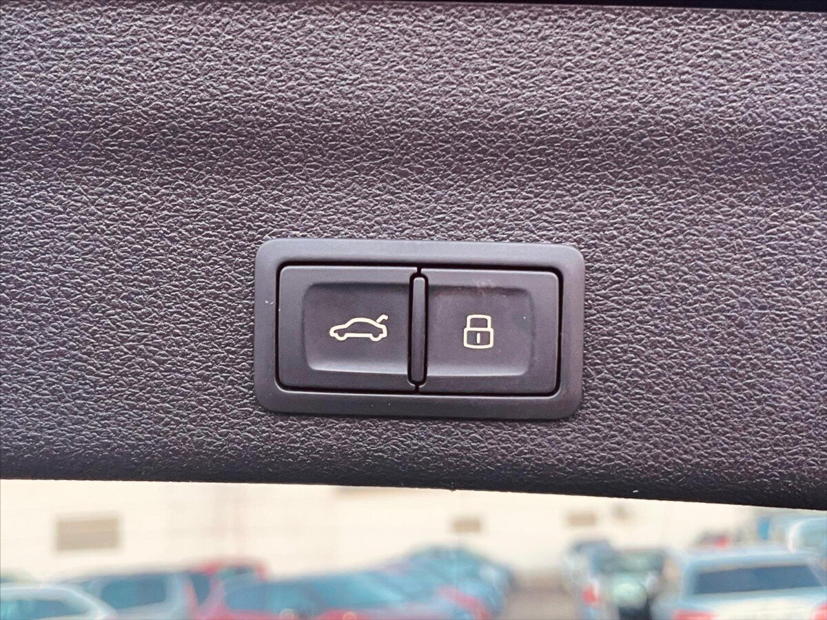 Audi A6 Allroad Kombi 3,0 l 210 kw