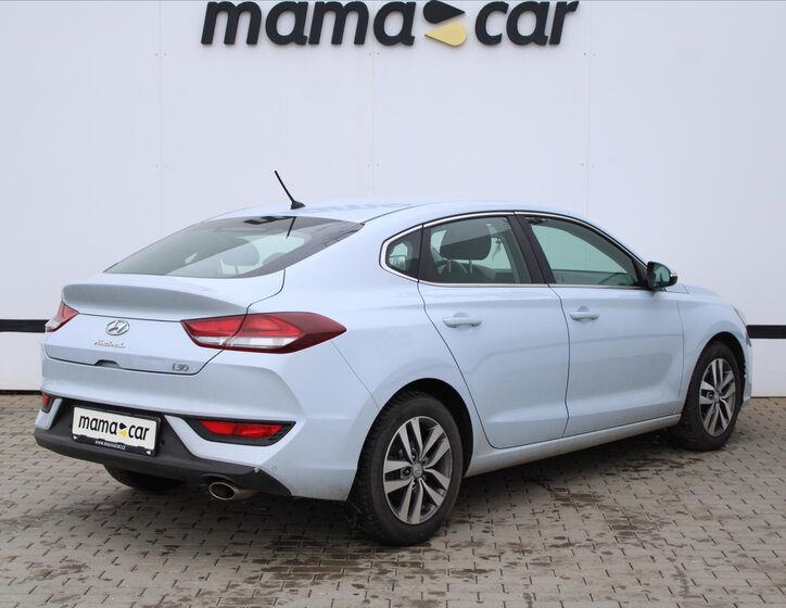 Hyundai i30 Hatchback 998,0 88 kw
