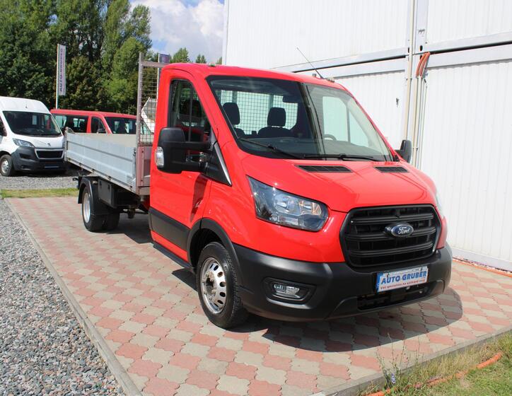 Ford Transit 13
