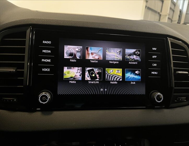 Škoda Karoq SUV / Terénní 1,5 l 110 kw