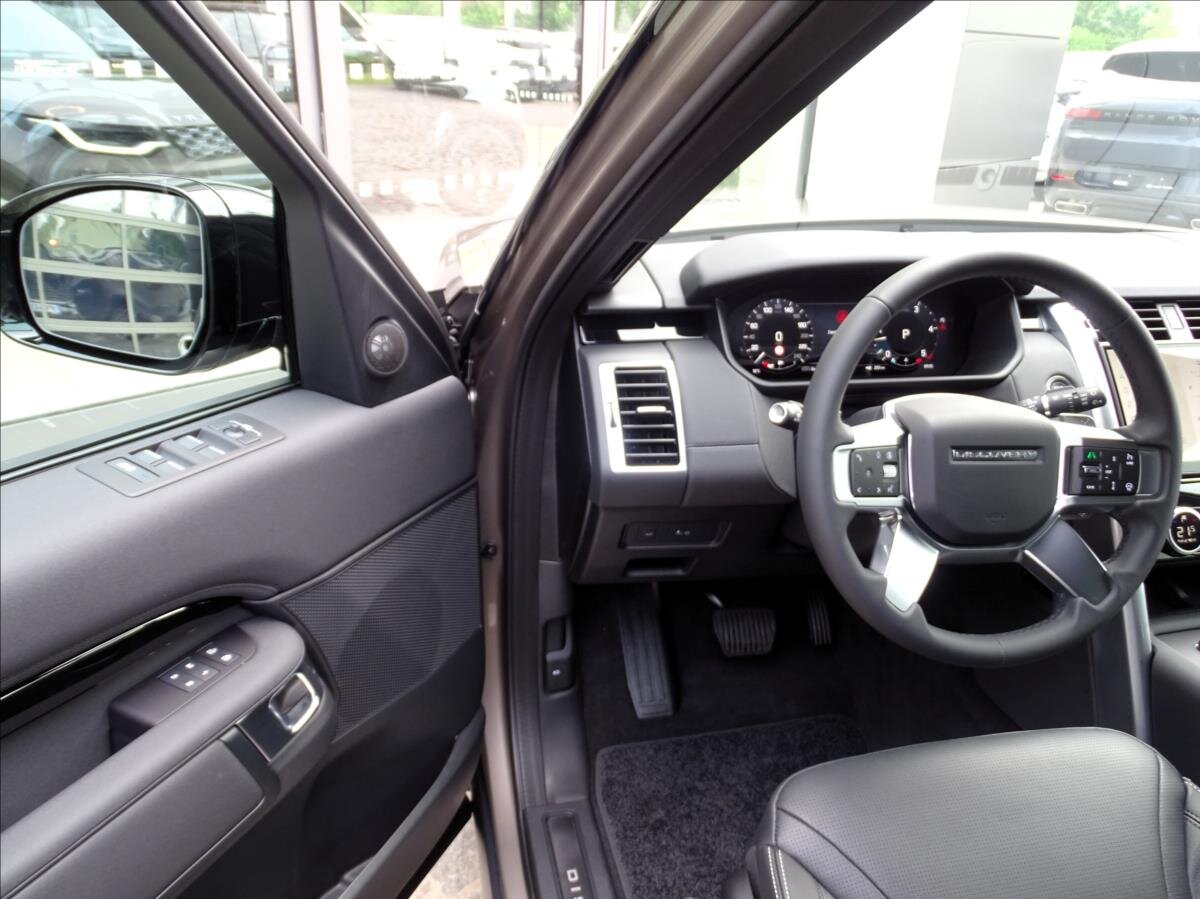Land Rover Discovery SUV / Terénní 3,0 l 184 kw
