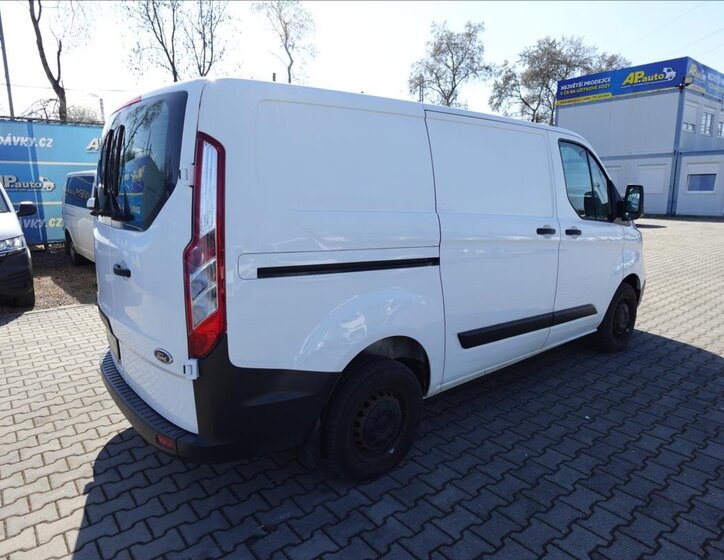 Ford Transit Ostatní 2,0 l 77 kw