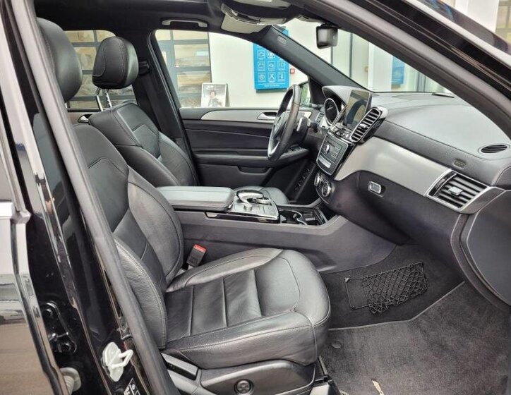 Mercedes-Benz GLS SUV 3,0 l 190 kw