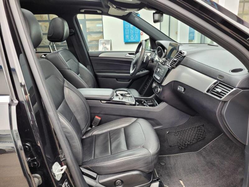 Mercedes-Benz GLS SUV 3,0 l 190 kw