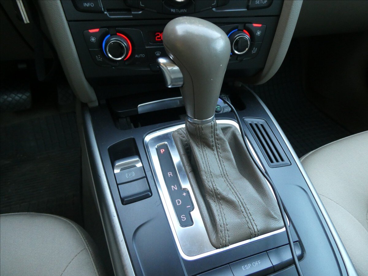 Audi A4 Sedan / Limuzína 2,0 l 105 kw