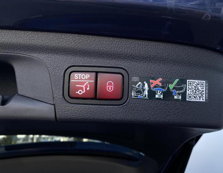 Mercedes-Benz GLE 28