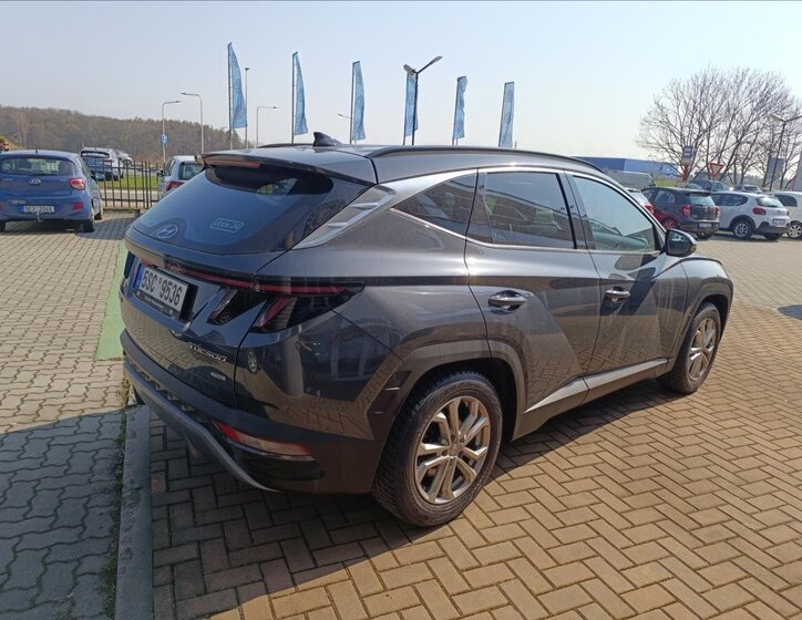 Hyundai Tucson SUV / Terénní 1,6 l 110 kw