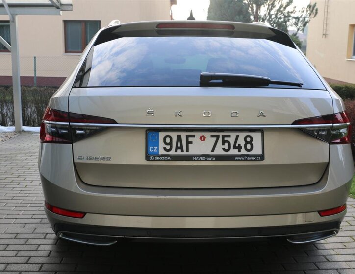 Škoda Superb Kombi 2,0 l 147 kw