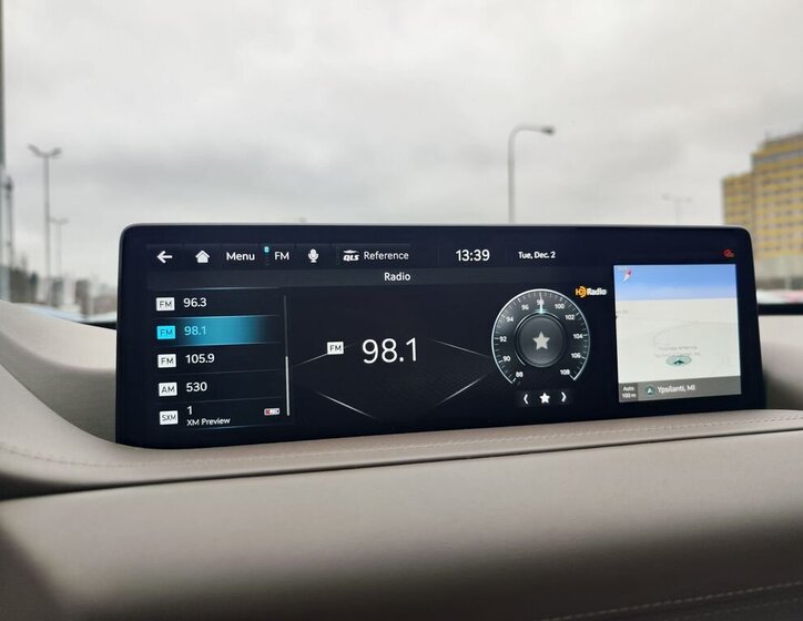 Ostatní Ostatní SUV 3,5 l 279 kw