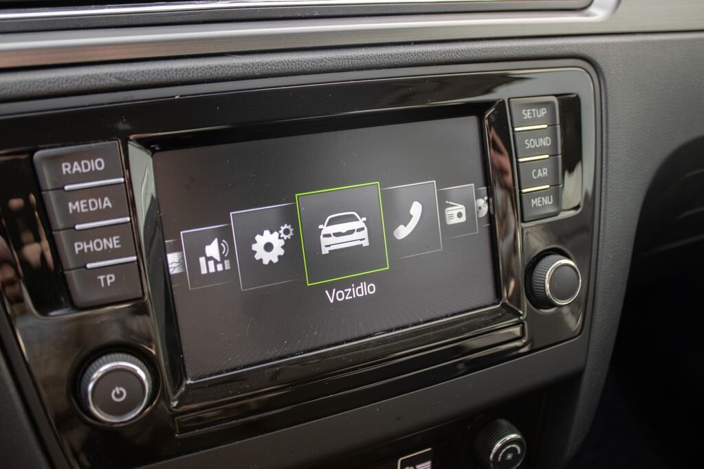 Škoda Rapid Sedan / Limuzína 1,4 l 66 kw