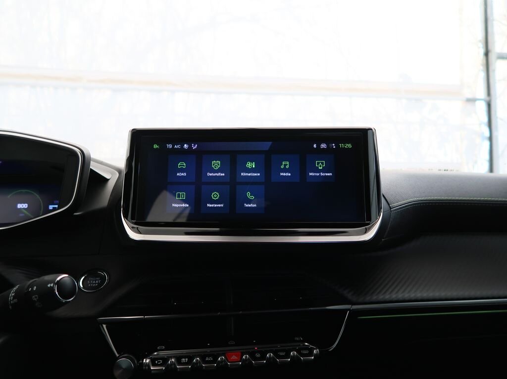 Peugeot 2008 SUV / Terénní 1,2 l 96 kw