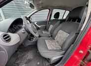 Dacia Sandero Hatchback 1,1 l 55 kw