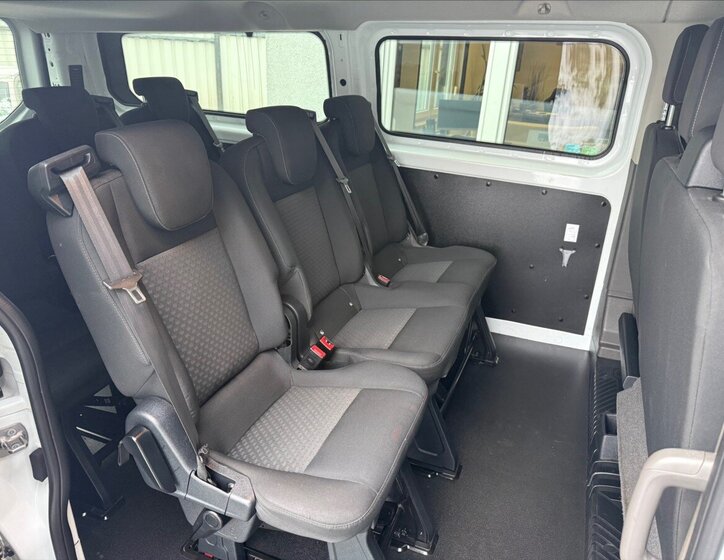 Ford Transit Custom 19
