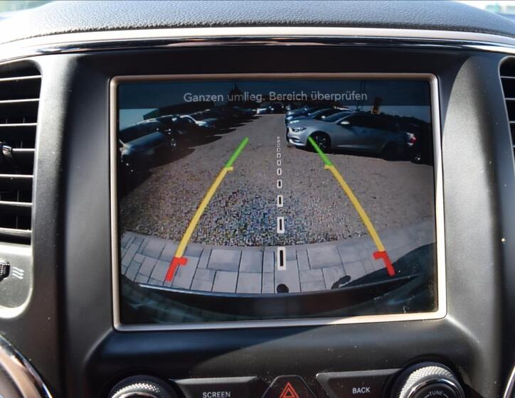 Jeep Grand Cherokee 40