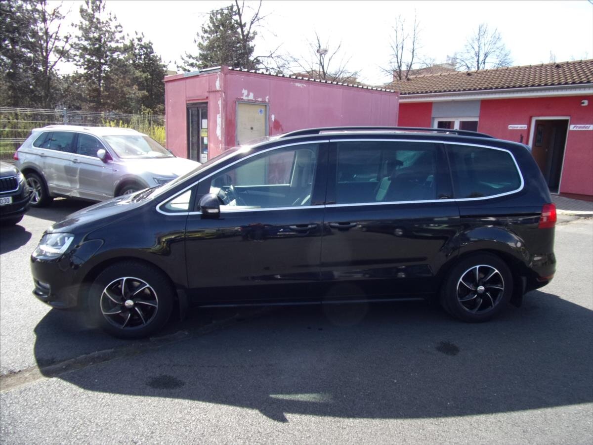 Volkswagen Sharan Kombi 2,0 l 100 kw